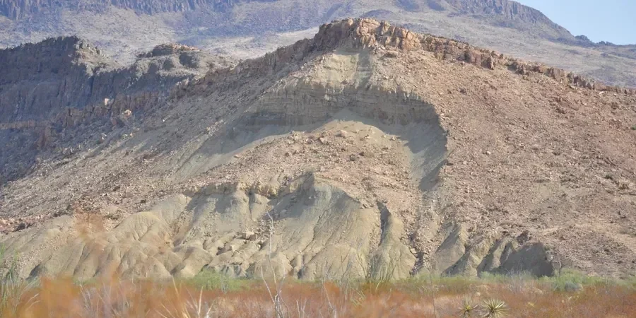 Illustrative image of Slope failure analysis in Hull